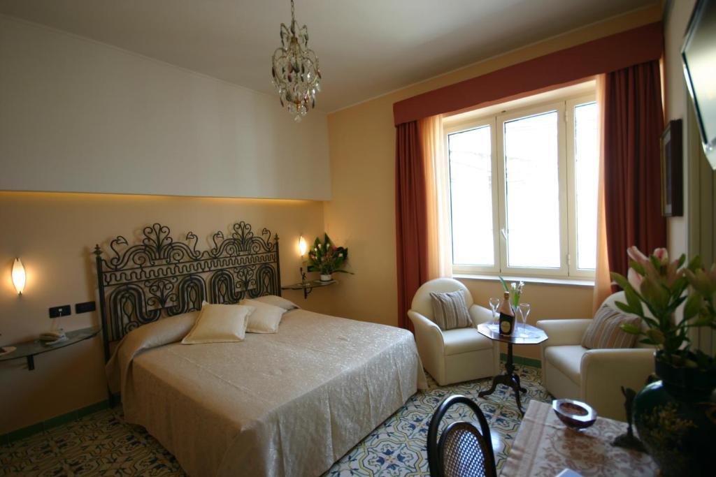 Sorrento Inn Guesthouse Room photo